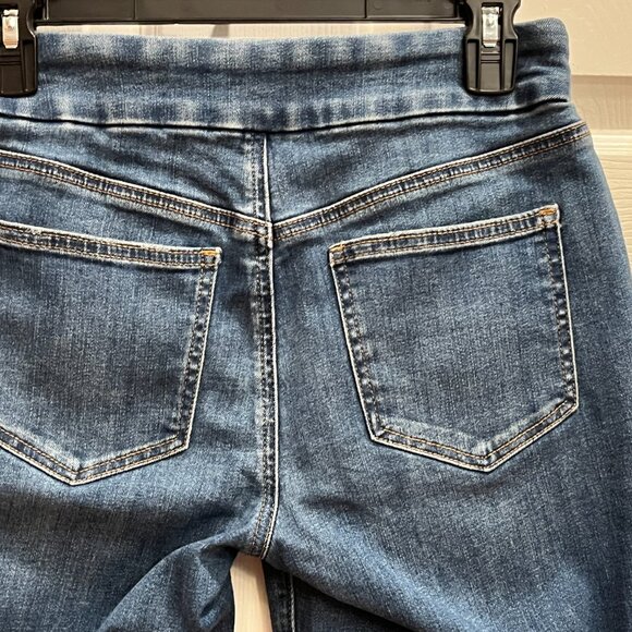 Chico's Jeans Women's 0P / US 4P Pull on Stretch Jegging Ankle Embroidered Hem - Picture 6 of 9